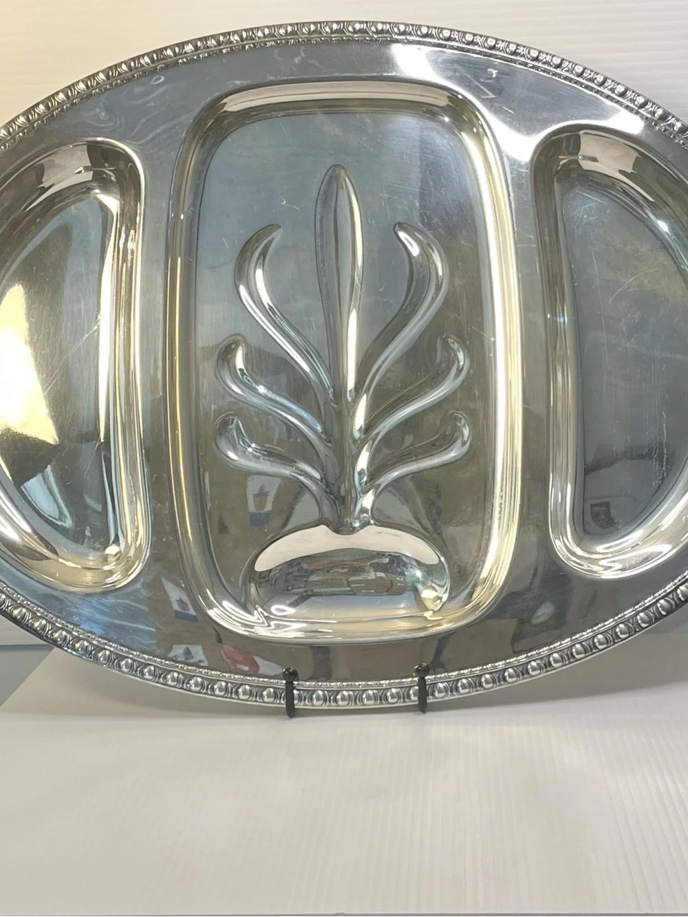 Vintage Wm Rogers & Sons Victorian Rose Carving Platter Spring Flower Large